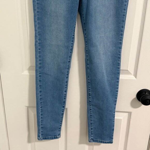 Curve Appeal Jeans Womens 6 Curve Creator High-Rise Stretch Denim Casual Comfort - Picture 4 of 10